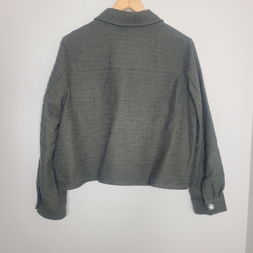 Express Boucle Tweed Button Cropped Shacket Jacket Olive Green Size Large - Picture 5 of 7